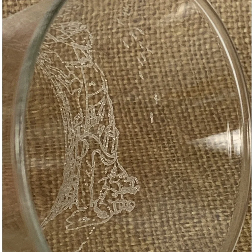 2 Clear Glass Candle Holders Votives Etched Scenic Design Vintage Home Interiors - Picture 7 of 8